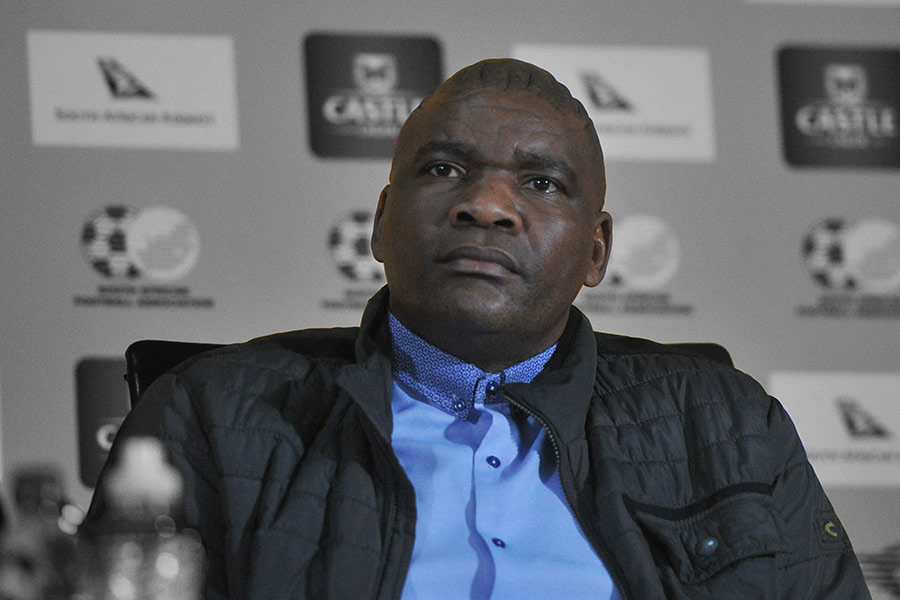 Molefi Ntseki can’t win as Bafana coach